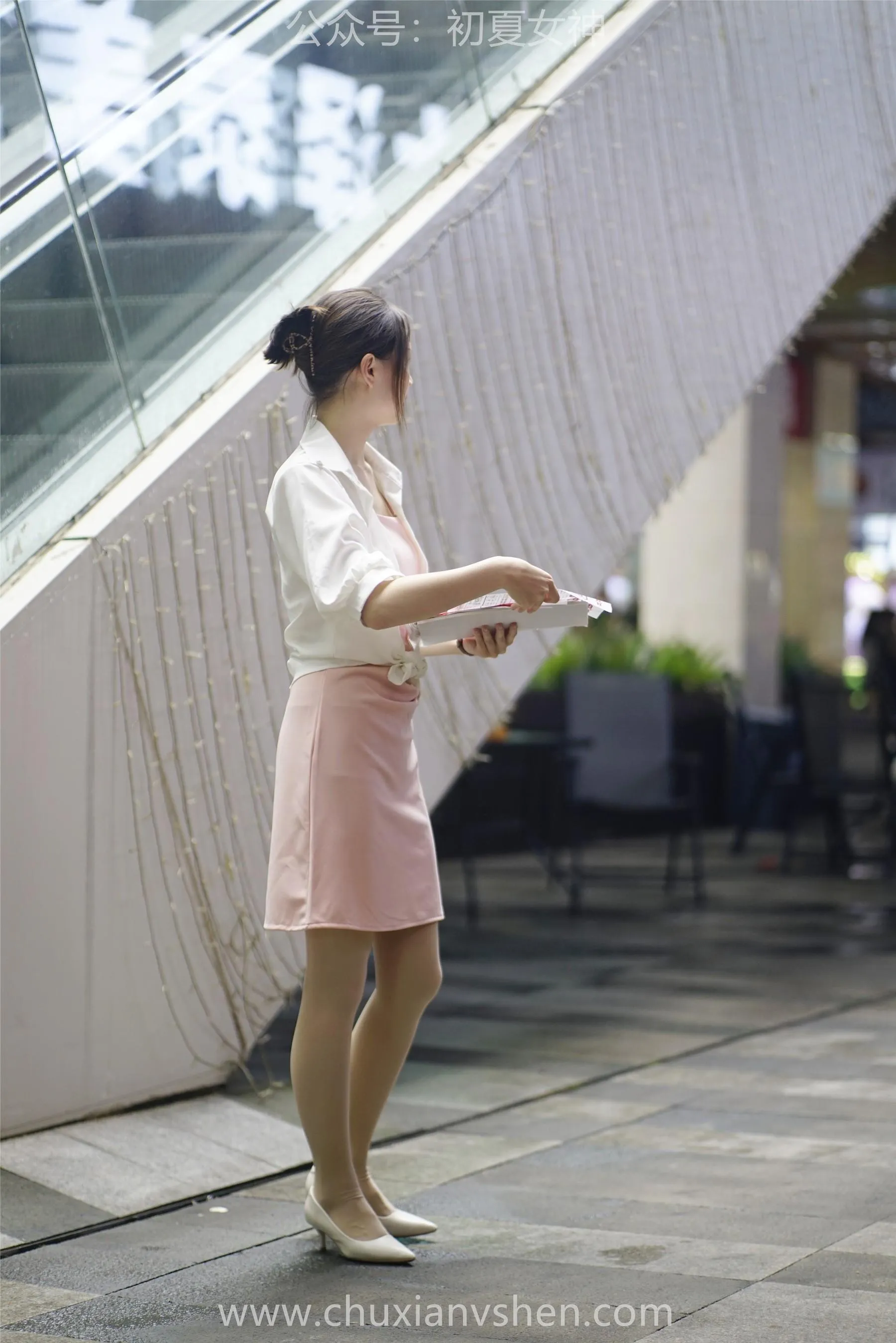 初夏女神 NO.066 大发 周末兼职 [226P]插图3